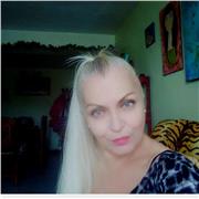 Refuerzo pegagogico en actividades educación primaria. Soy licenciada en educacion primaria con 30 años de experiencia.